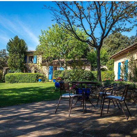 Bed and Breakfast La Ferme Saint-Marc-Jaumegarde Экстерьер фото